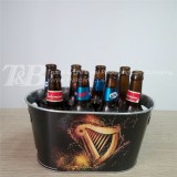 Oval ice bucket with inner handles